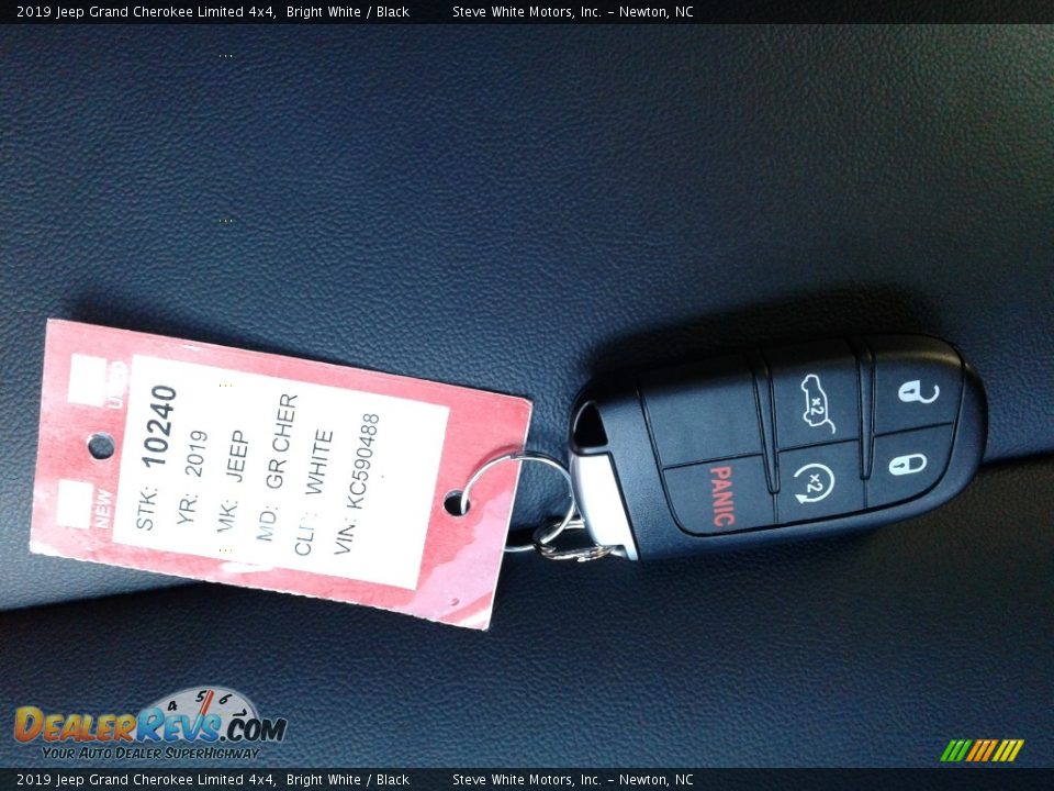 2019 Jeep Grand Cherokee Limited 4x4 Bright White / Black Photo #35