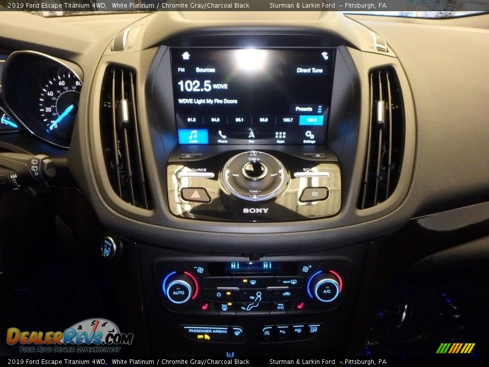 2019 Ford Escape Titanium 4WD White Platinum / Chromite Gray/Charcoal Black Photo #13
