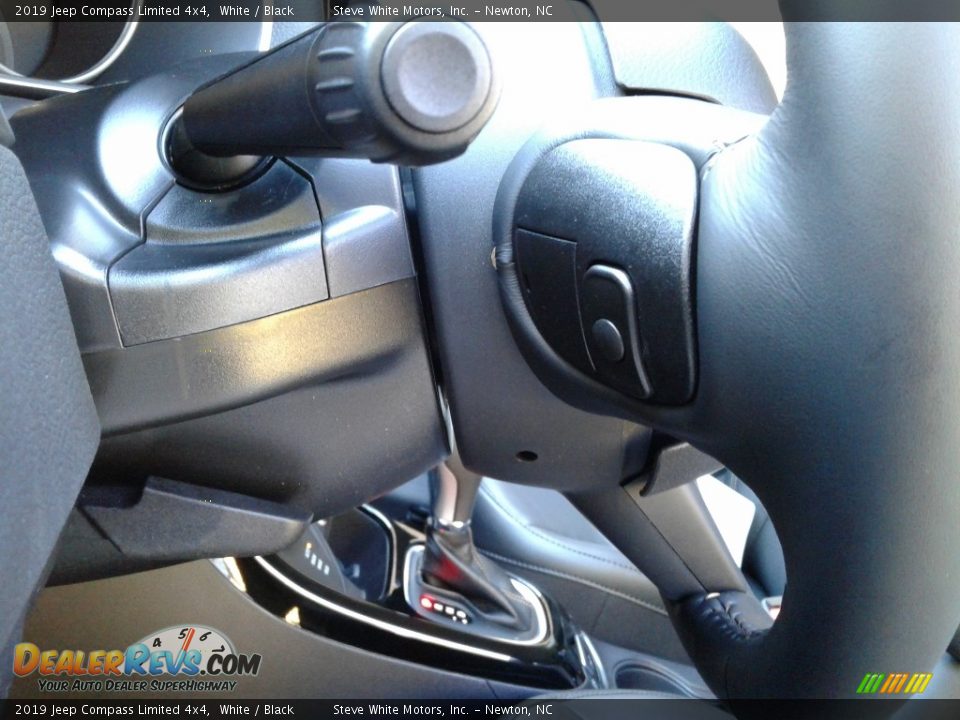 2019 Jeep Compass Limited 4x4 White / Black Photo #15