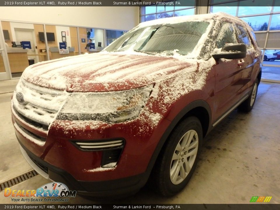 2019 Ford Explorer XLT 4WD Ruby Red / Medium Black Photo #4
