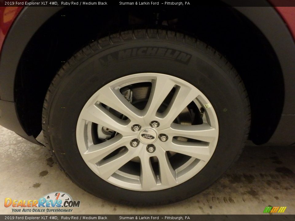 2019 Ford Explorer XLT 4WD Ruby Red / Medium Black Photo #5