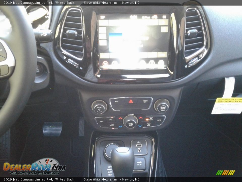 2019 Jeep Compass Limited 4x4 White / Black Photo #19