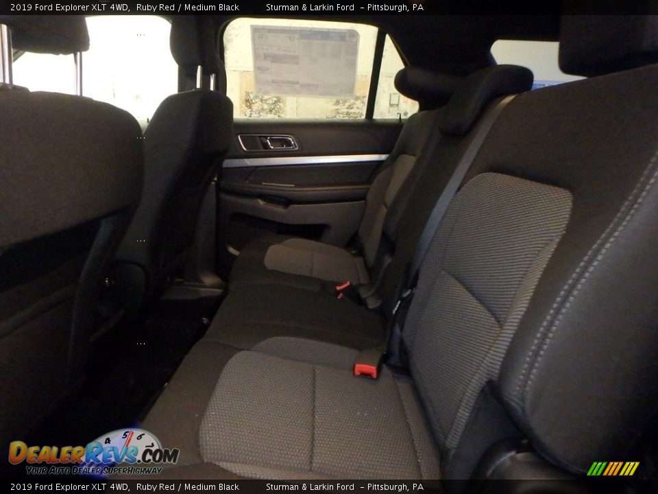 2019 Ford Explorer XLT 4WD Ruby Red / Medium Black Photo #7