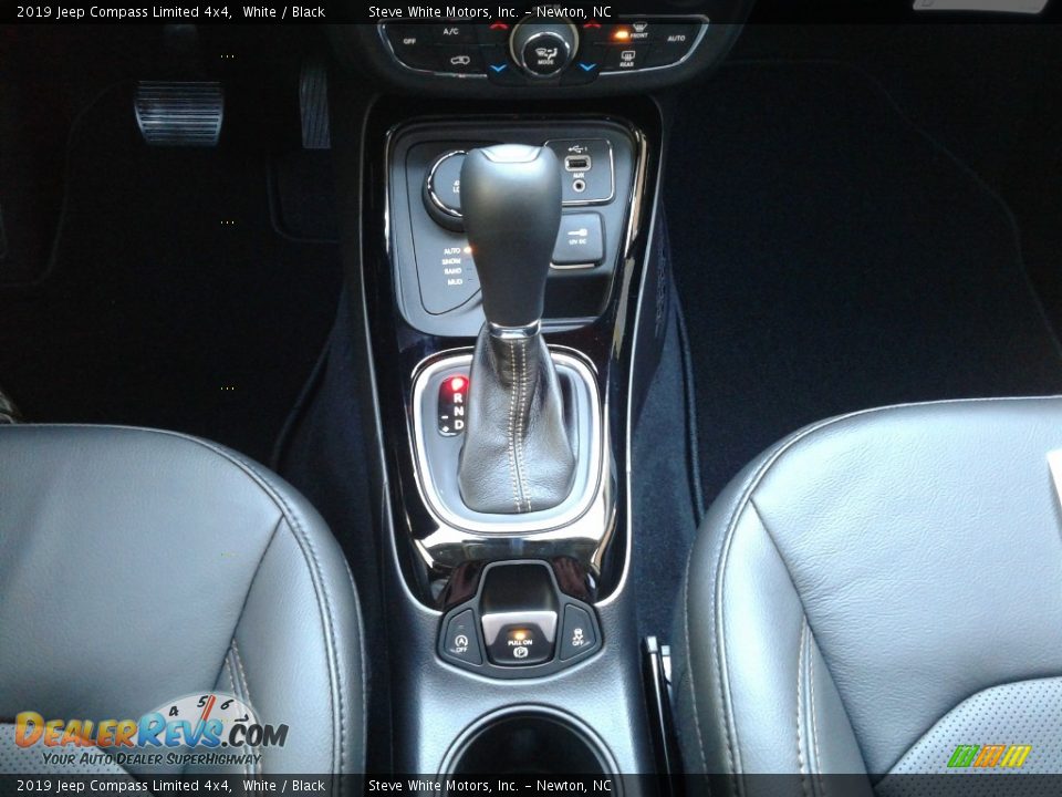 2019 Jeep Compass Limited 4x4 White / Black Photo #27