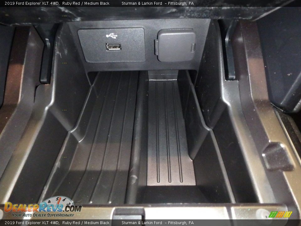 2019 Ford Explorer XLT 4WD Ruby Red / Medium Black Photo #14