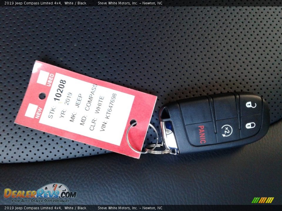 2019 Jeep Compass Limited 4x4 White / Black Photo #30