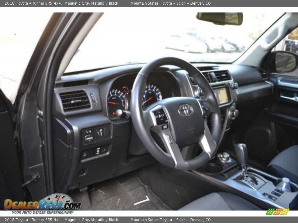 2018 Toyota 4Runner SR5 4x4 Magnetic Gray Metallic / Black Photo #10