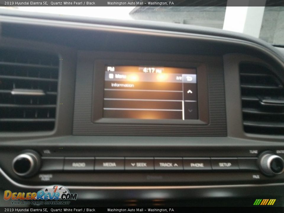 2019 Hyundai Elantra SE Quartz White Pearl / Black Photo #15