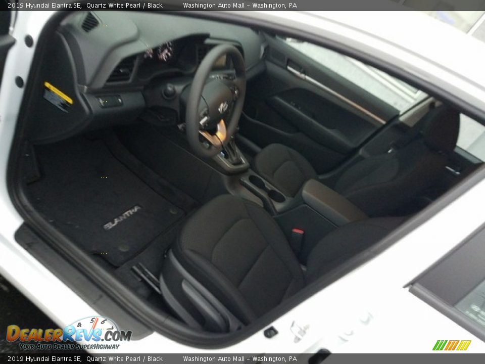 2019 Hyundai Elantra SE Quartz White Pearl / Black Photo #19