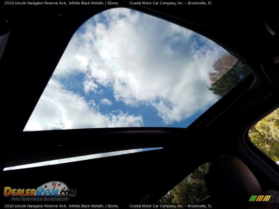 2019 Lincoln Navigator Reserve 4x4 Infinite Black Metallic / Ebony Photo #18