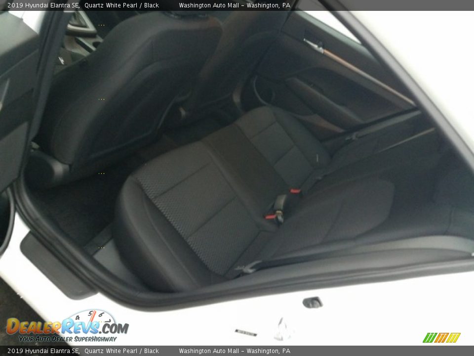 2019 Hyundai Elantra SE Quartz White Pearl / Black Photo #23
