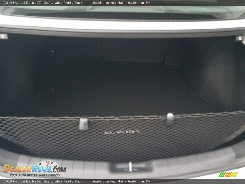 2019 Hyundai Elantra SE Quartz White Pearl / Black Photo #25