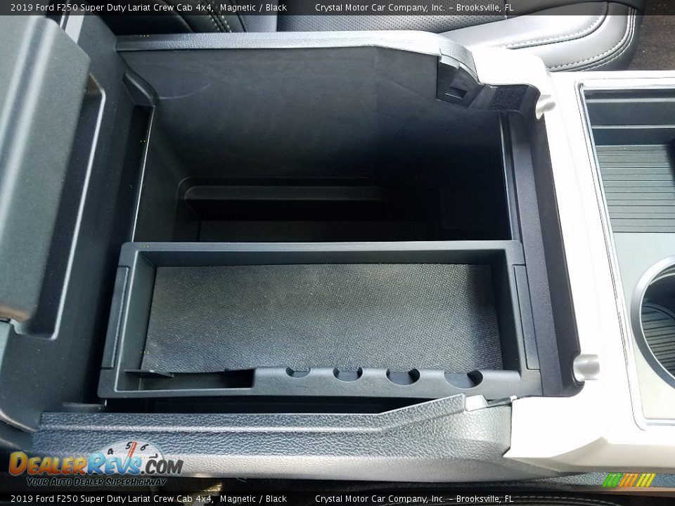 2019 Ford F250 Super Duty Lariat Crew Cab 4x4 Magnetic / Black Photo #18
