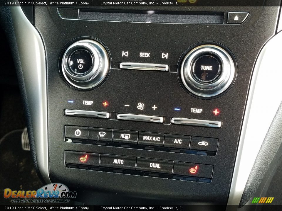 Controls of 2019 Lincoln MKC Select Photo #16
