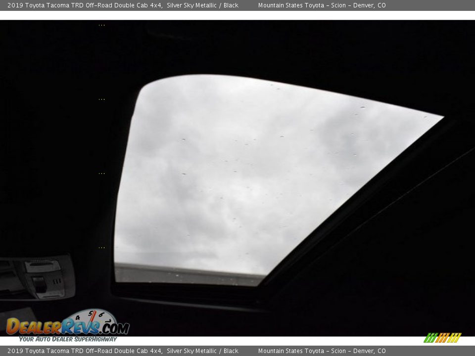 2019 Toyota Tacoma TRD Off-Road Double Cab 4x4 Silver Sky Metallic / Black Photo #9