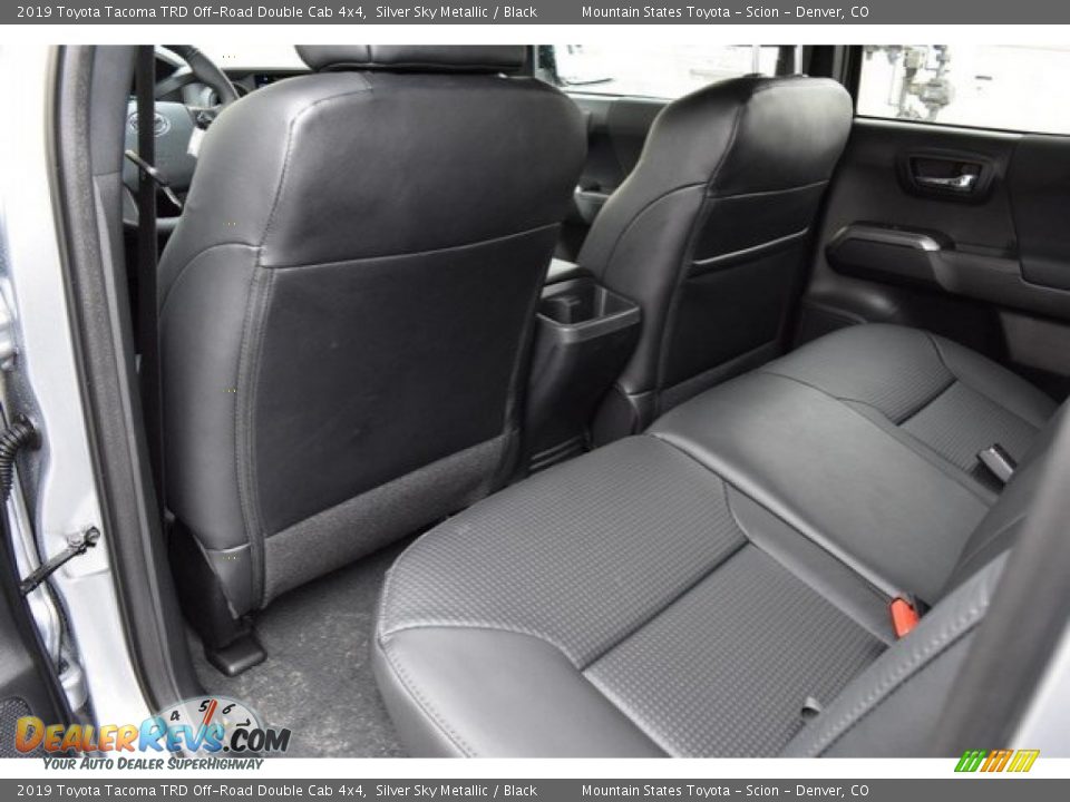2019 Toyota Tacoma TRD Off-Road Double Cab 4x4 Silver Sky Metallic / Black Photo #14