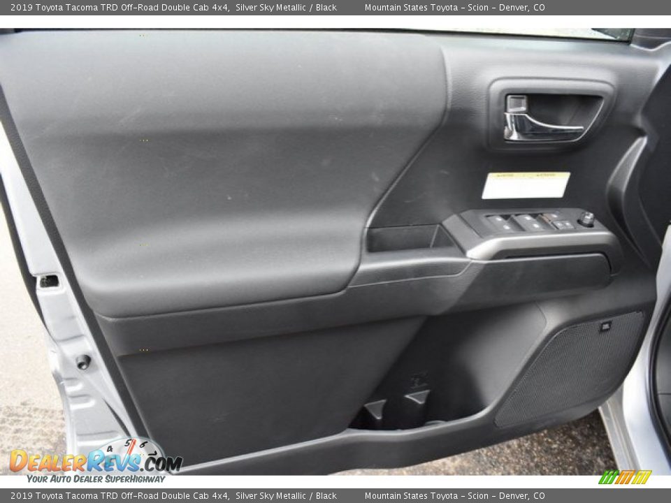 2019 Toyota Tacoma TRD Off-Road Double Cab 4x4 Silver Sky Metallic / Black Photo #20