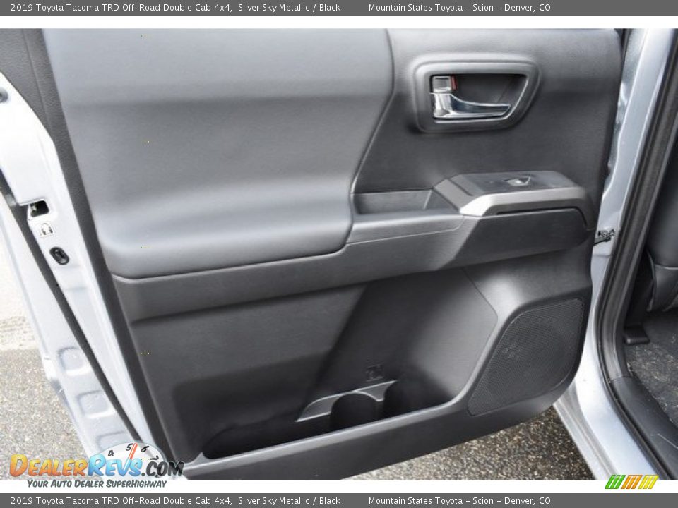 2019 Toyota Tacoma TRD Off-Road Double Cab 4x4 Silver Sky Metallic / Black Photo #21