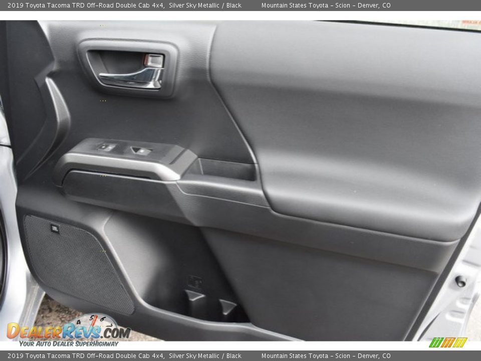 2019 Toyota Tacoma TRD Off-Road Double Cab 4x4 Silver Sky Metallic / Black Photo #22