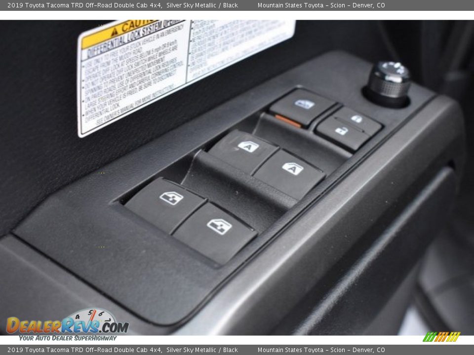 2019 Toyota Tacoma TRD Off-Road Double Cab 4x4 Silver Sky Metallic / Black Photo #24