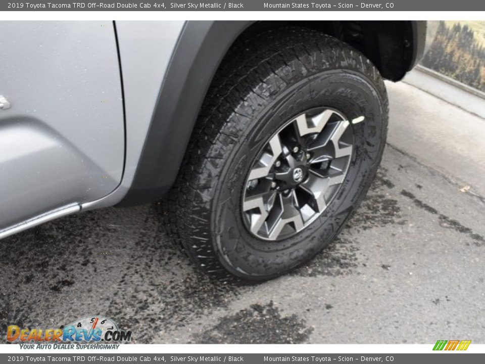 2019 Toyota Tacoma TRD Off-Road Double Cab 4x4 Silver Sky Metallic / Black Photo #35