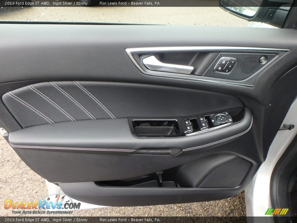 Door Panel of 2019 Ford Edge ST AWD Photo #14
