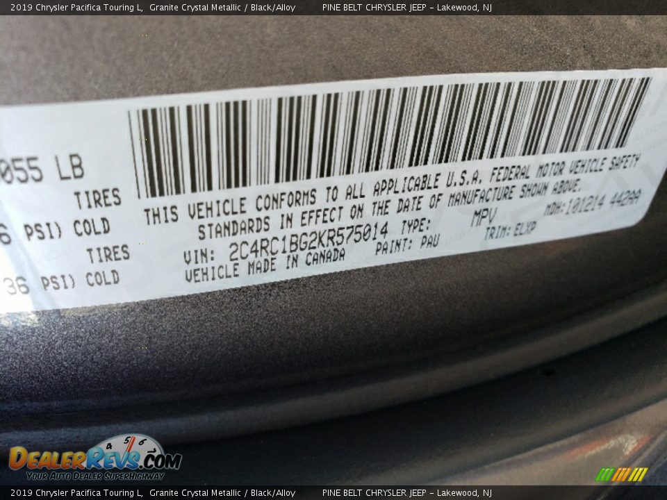 2019 Chrysler Pacifica Touring L Granite Crystal Metallic / Black/Alloy Photo #8