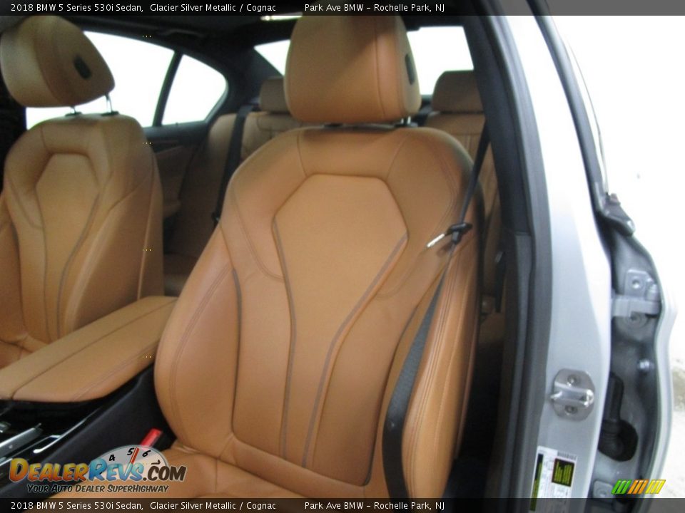 2018 BMW 5 Series 530i Sedan Glacier Silver Metallic / Cognac Photo #9