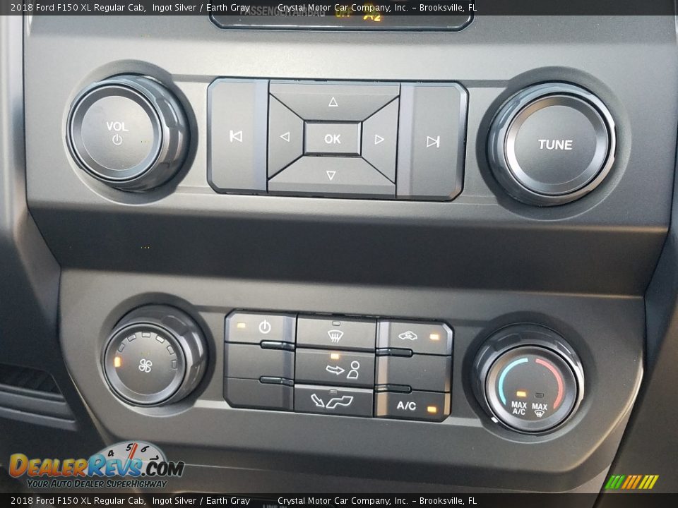 2018 Ford F150 XL Regular Cab Ingot Silver / Earth Gray Photo #15