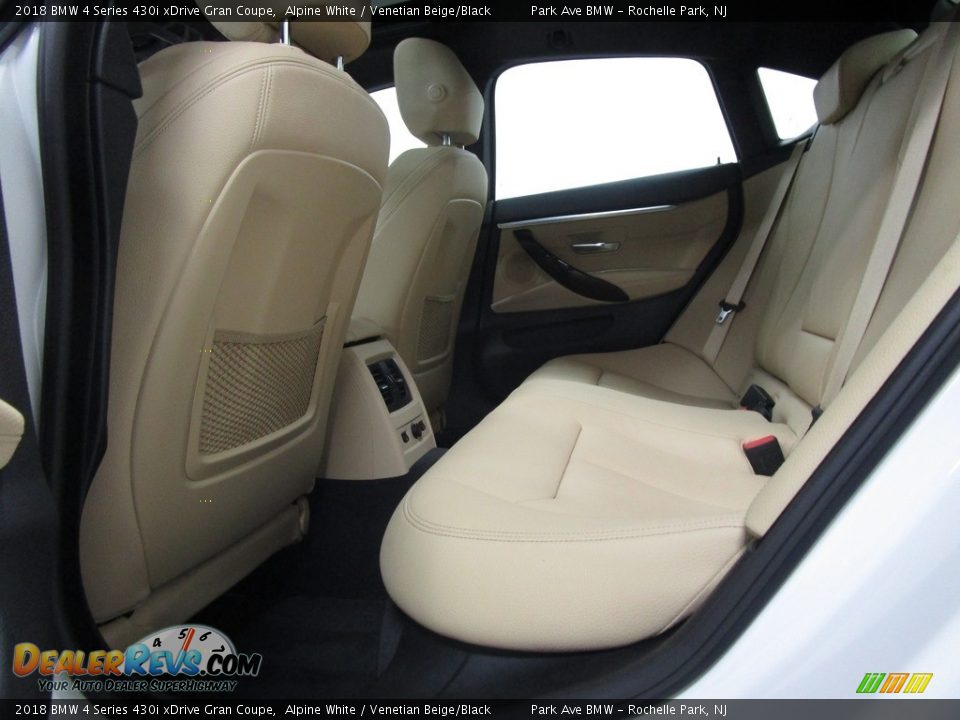 2018 BMW 4 Series 430i xDrive Gran Coupe Alpine White / Venetian Beige/Black Photo #12