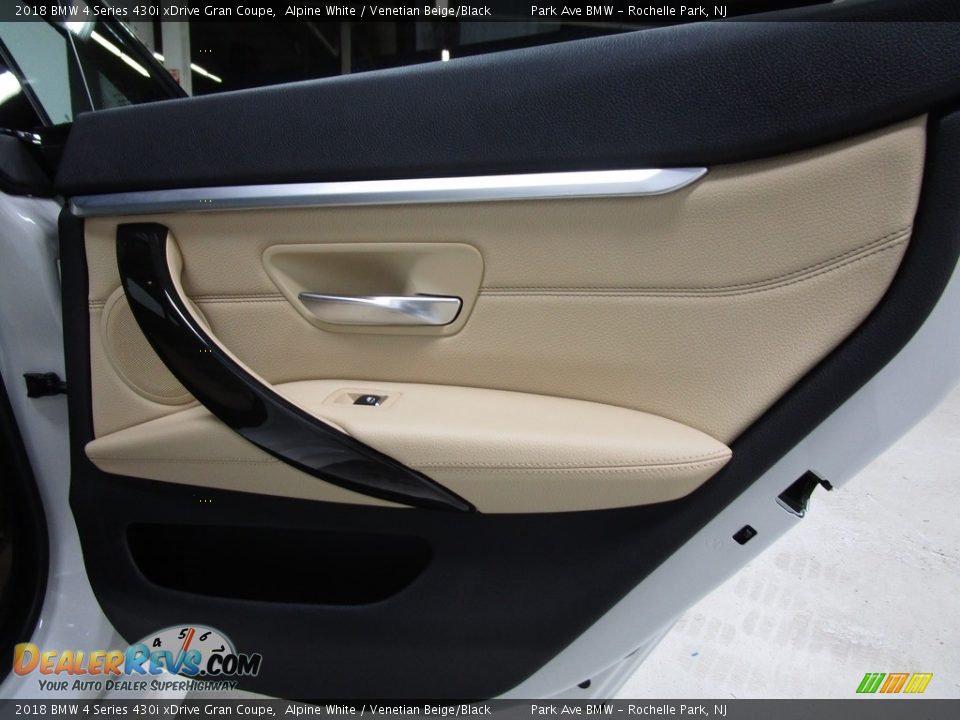 2018 BMW 4 Series 430i xDrive Gran Coupe Alpine White / Venetian Beige/Black Photo #16