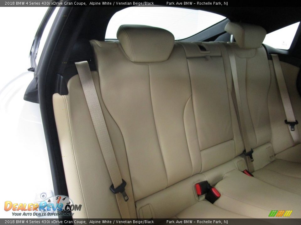 2018 BMW 4 Series 430i xDrive Gran Coupe Alpine White / Venetian Beige/Black Photo #17
