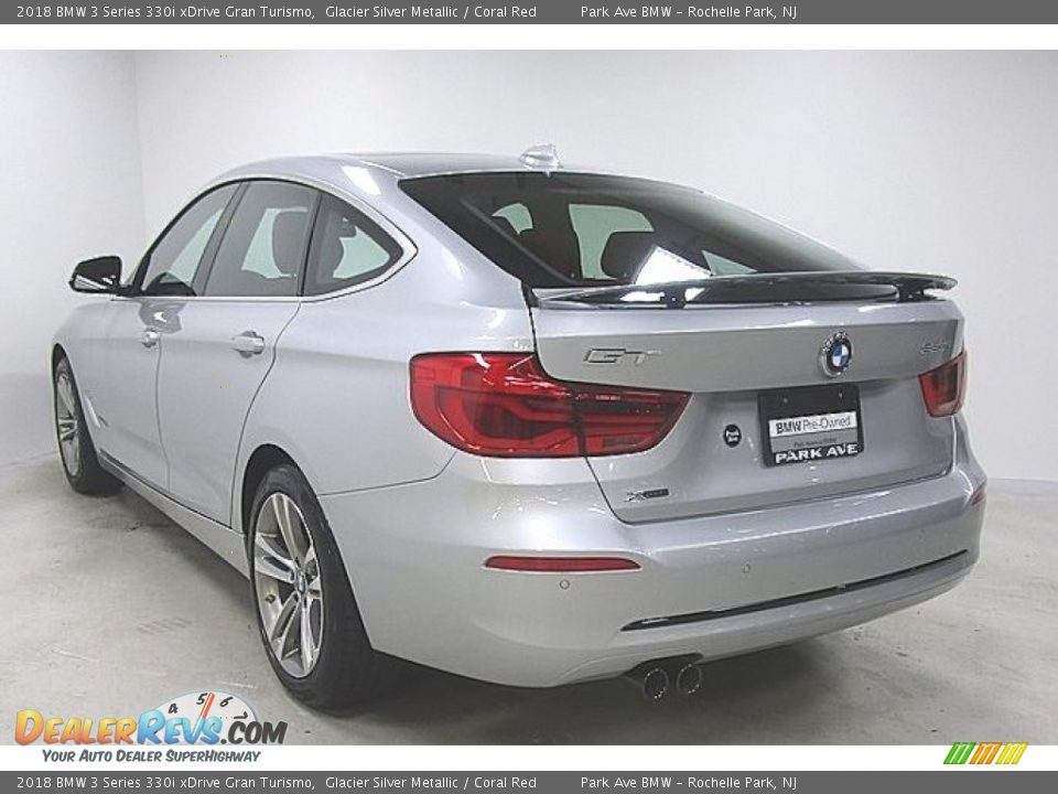 2018 BMW 3 Series 330i xDrive Gran Turismo Glacier Silver Metallic / Coral Red Photo #2