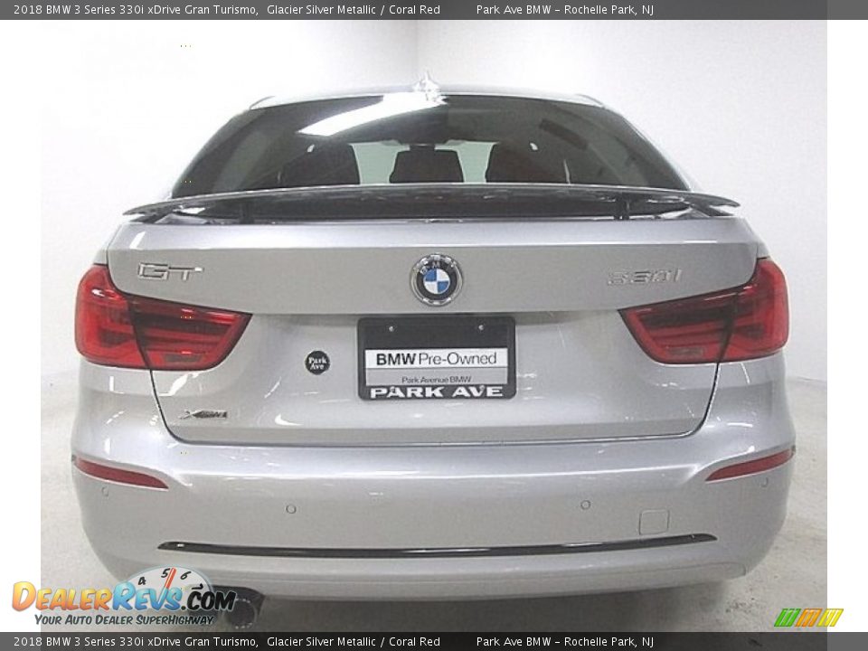 2018 BMW 3 Series 330i xDrive Gran Turismo Glacier Silver Metallic / Coral Red Photo #3