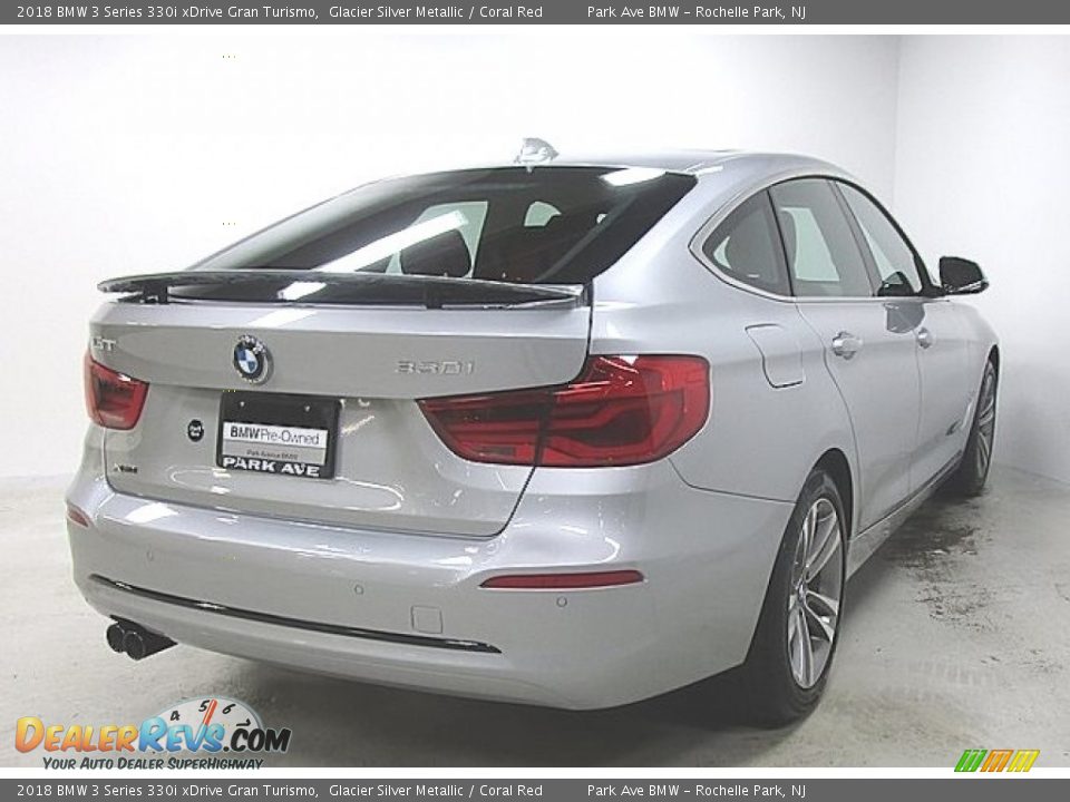 2018 BMW 3 Series 330i xDrive Gran Turismo Glacier Silver Metallic / Coral Red Photo #4