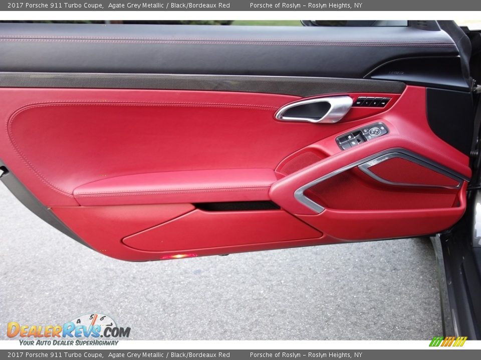 Door Panel of 2017 Porsche 911 Turbo Coupe Photo #11