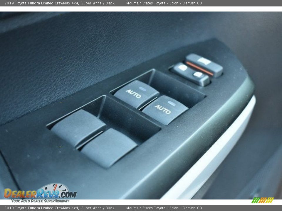 2019 Toyota Tundra Limited CrewMax 4x4 Super White / Black Photo #24