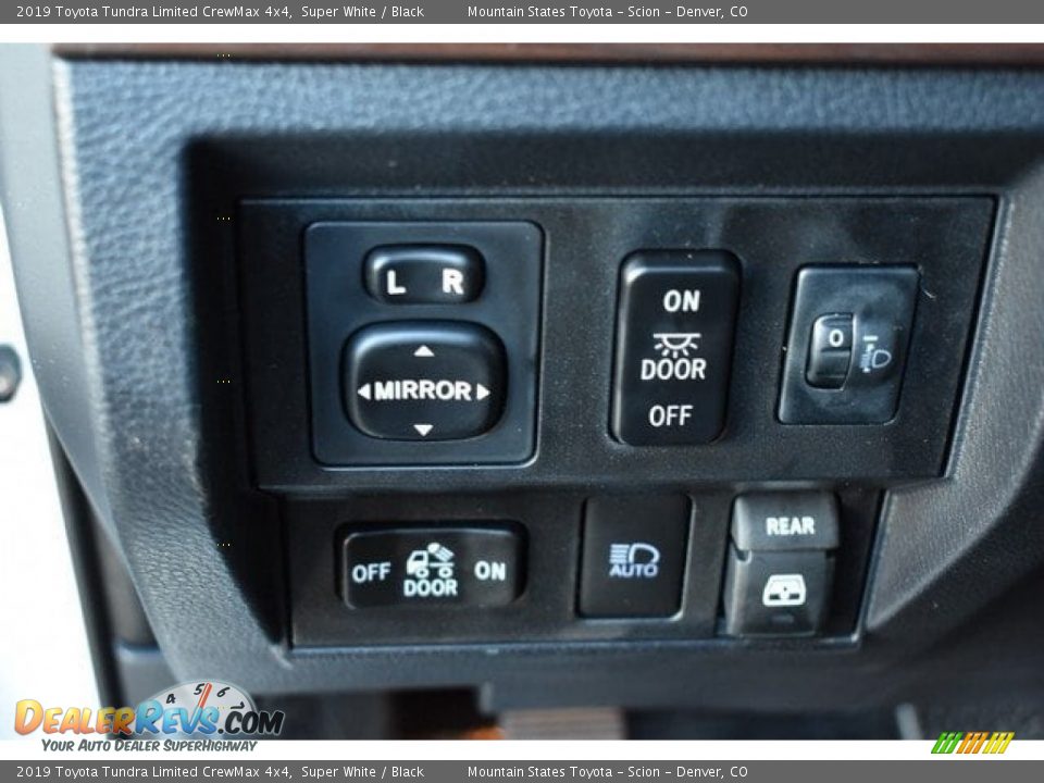 2019 Toyota Tundra Limited CrewMax 4x4 Super White / Black Photo #25