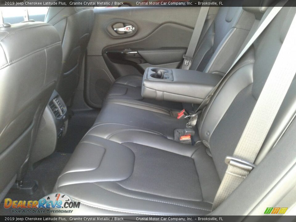 2019 Jeep Cherokee Latitude Plus Granite Crystal Metallic / Black Photo #10