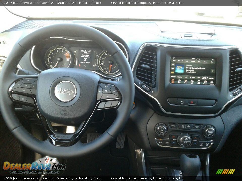 2019 Jeep Cherokee Latitude Plus Granite Crystal Metallic / Black Photo #13