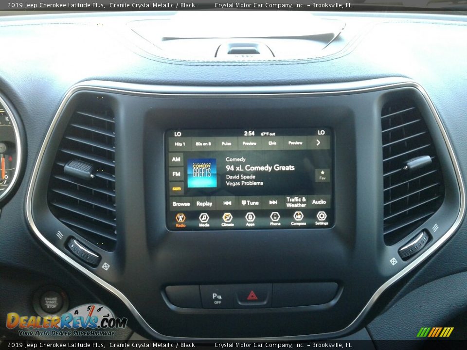 2019 Jeep Cherokee Latitude Plus Granite Crystal Metallic / Black Photo #15