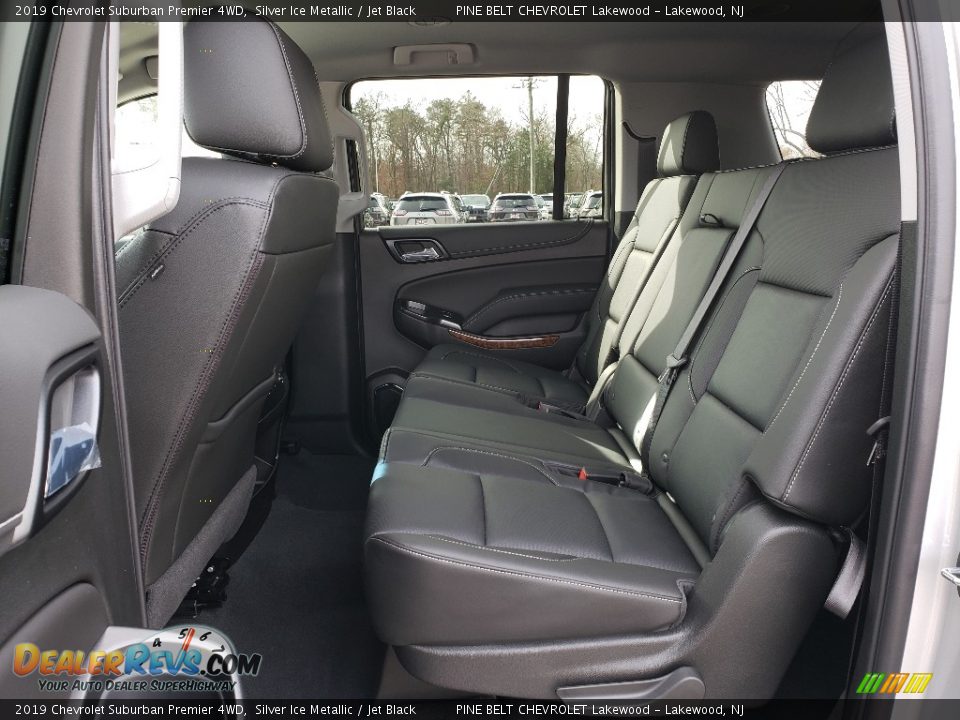 2019 Chevrolet Suburban Premier 4WD Silver Ice Metallic / Jet Black Photo #6