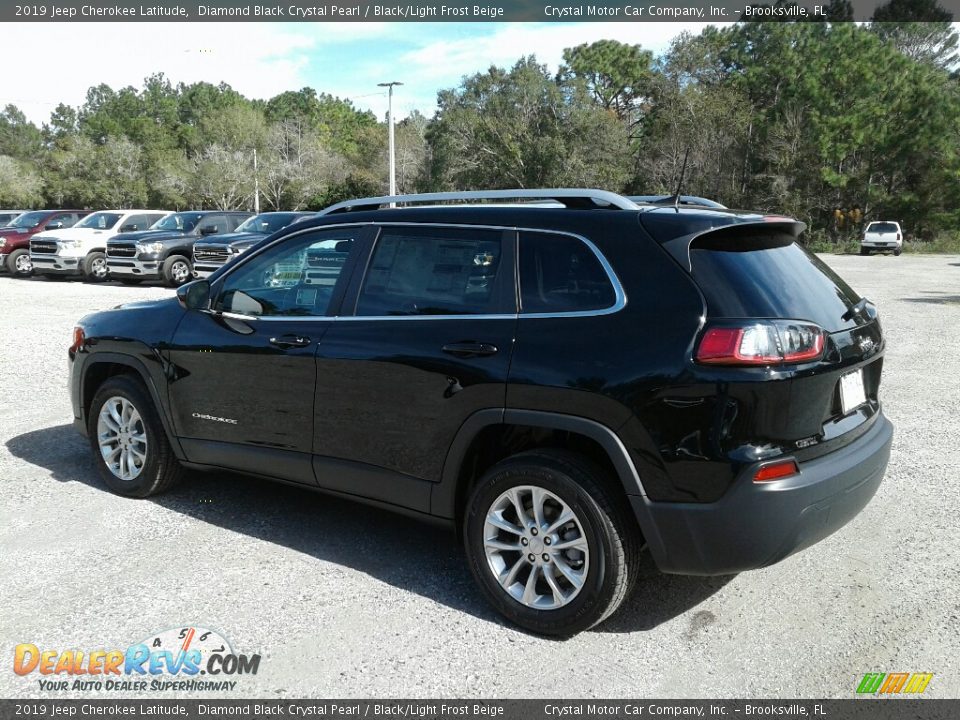 2019 Jeep Cherokee Latitude Diamond Black Crystal Pearl / Black/Light Frost Beige Photo #3