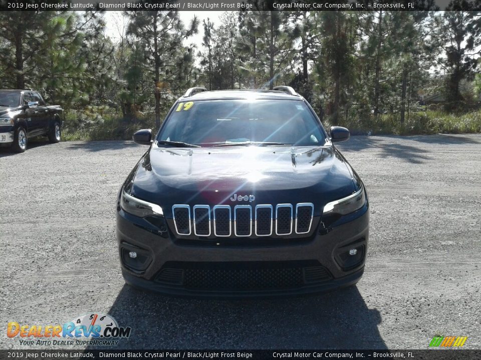 2019 Jeep Cherokee Latitude Diamond Black Crystal Pearl / Black/Light Frost Beige Photo #8