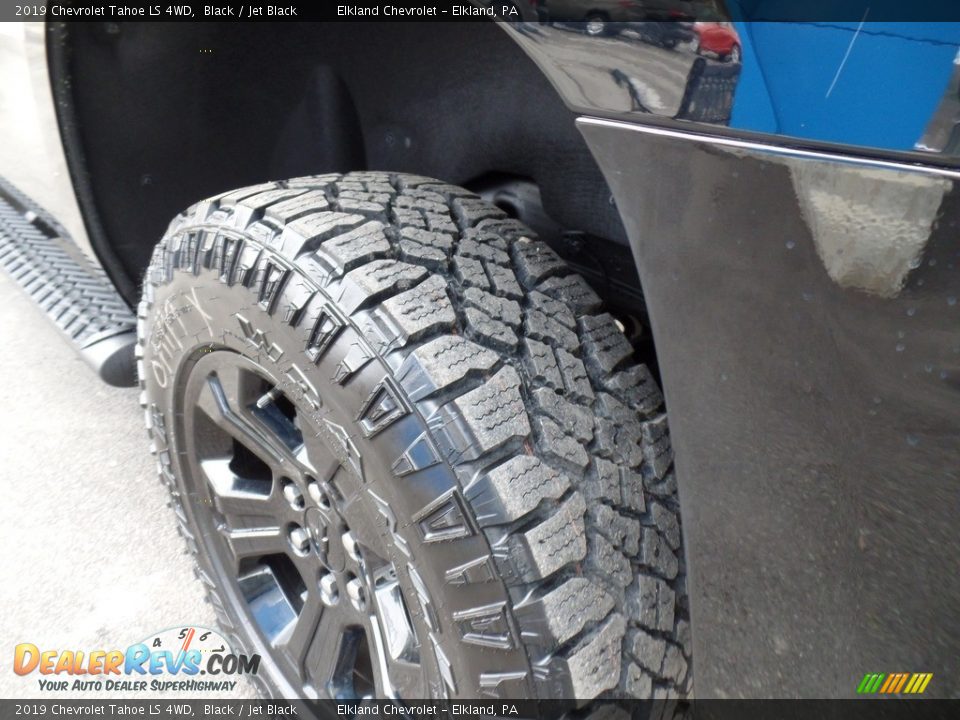 2019 Chevrolet Tahoe LS 4WD Black / Jet Black Photo #10