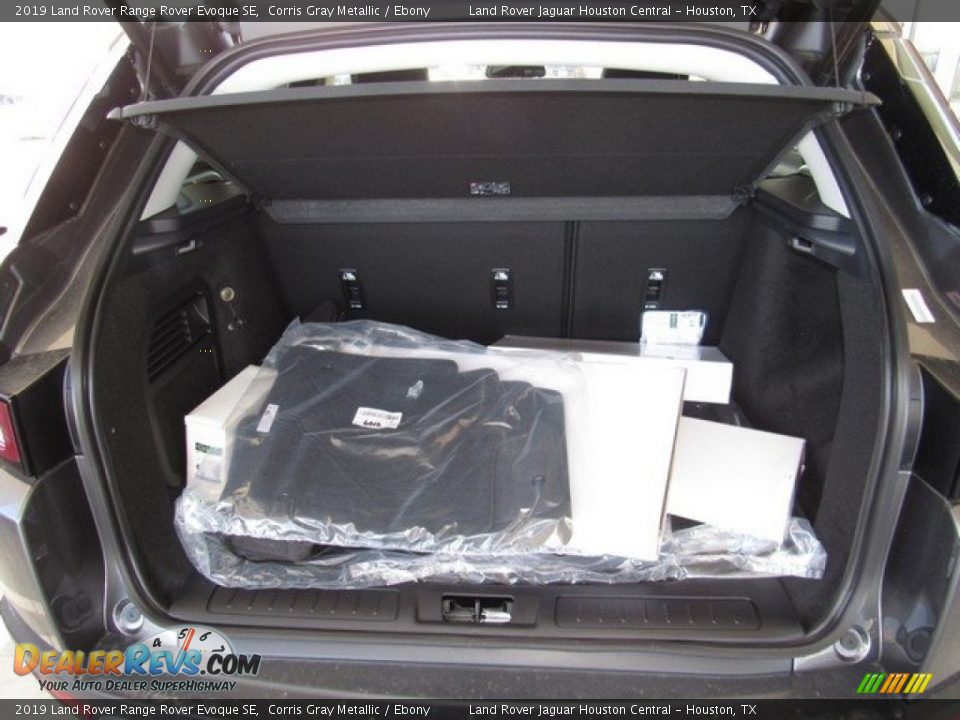 2019 Land Rover Range Rover Evoque SE Trunk Photo #17