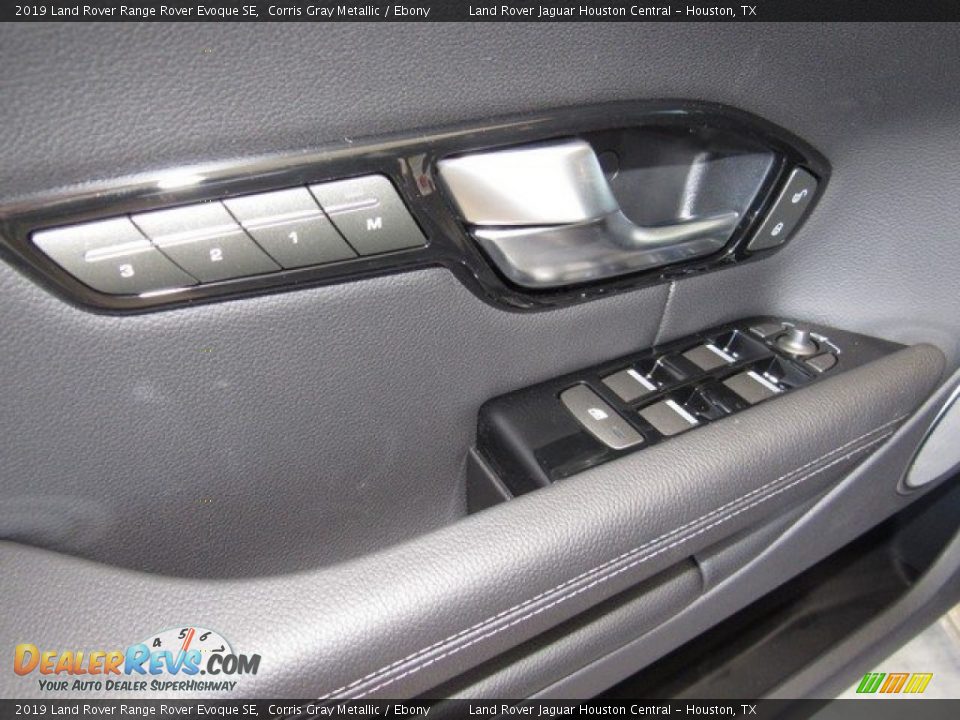 Controls of 2019 Land Rover Range Rover Evoque SE Photo #24