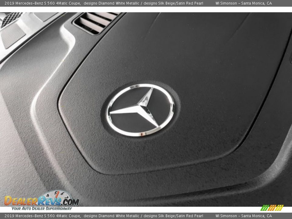 2019 Mercedes-Benz S 560 4Matic Coupe designo Diamond White Metallic / designo Silk Beige/Satin Red Pearl Photo #32