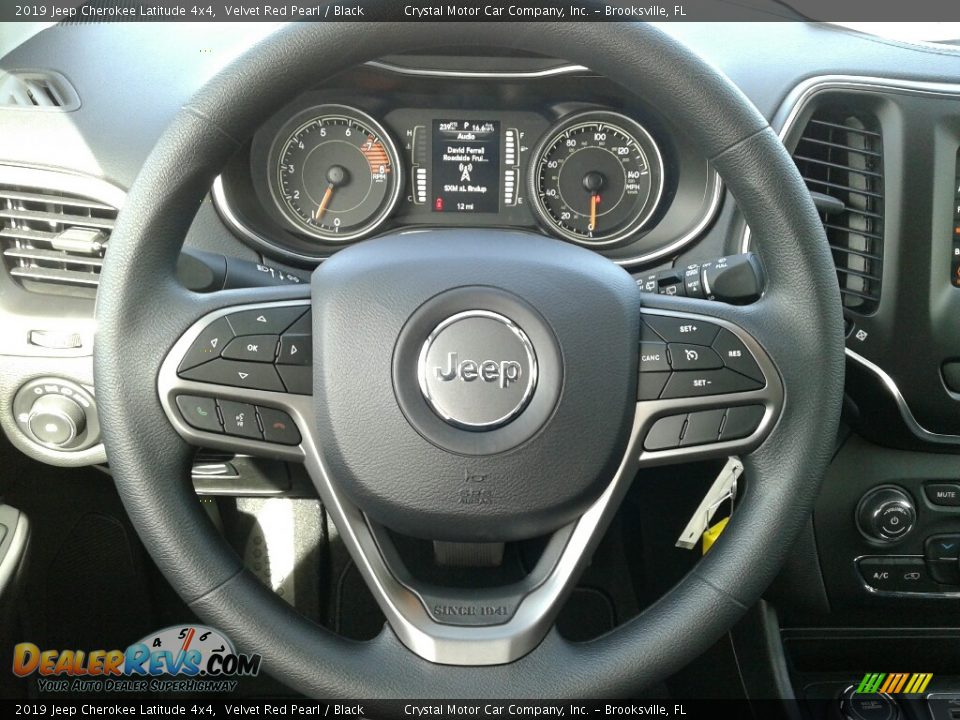 2019 Jeep Cherokee Latitude 4x4 Velvet Red Pearl / Black Photo #14