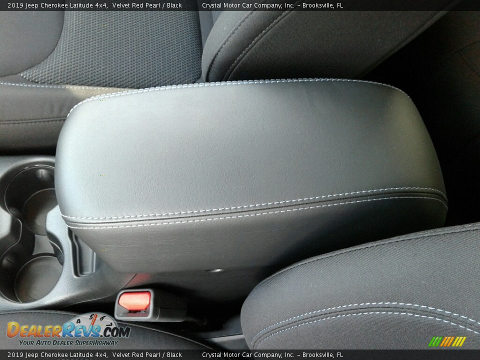 2019 Jeep Cherokee Latitude 4x4 Velvet Red Pearl / Black Photo #18